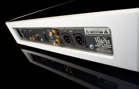 Wadia does DSD with di322 decoder