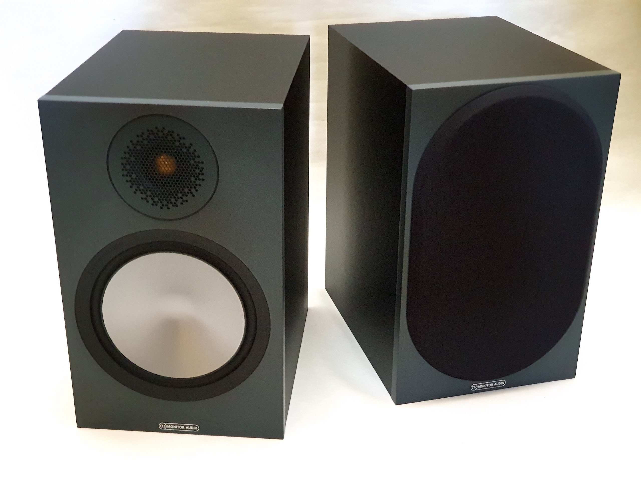 halt selv Forbedring Monitor Audio Bronze 100 speakers – best with more space – audioFi.net